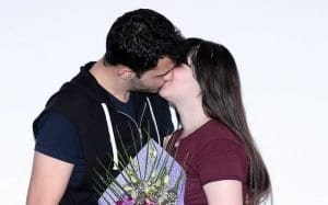 kiss