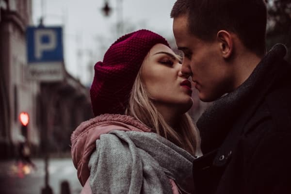 12 Sex Games For Couples To Play In Bedroom