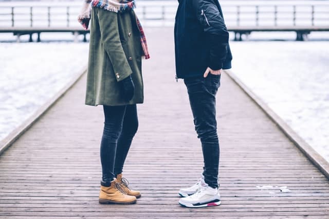 15 Reasons Why Men Avoid Commitment