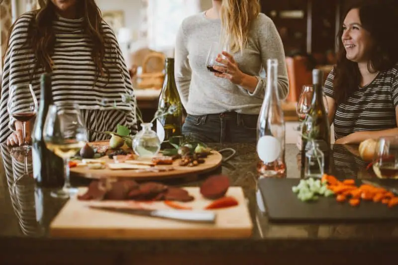 The 17 Best Ways to Meet Someone New